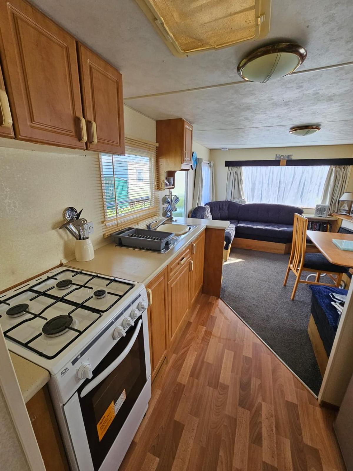 Caravan Holiday Let 2 Bedroom Happy Days South Chapel Saint Leonards 05 Eksteriør billede